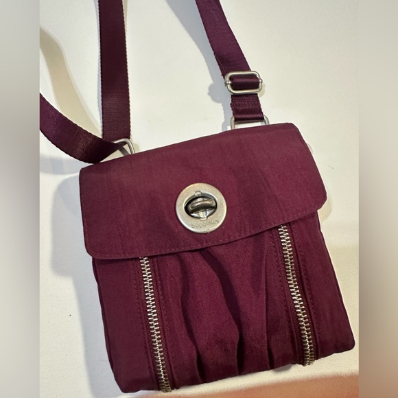 Baggalini Tokoyo Mini Wine Cross Over Nylon Canvas Purse - Picture 14 of 15